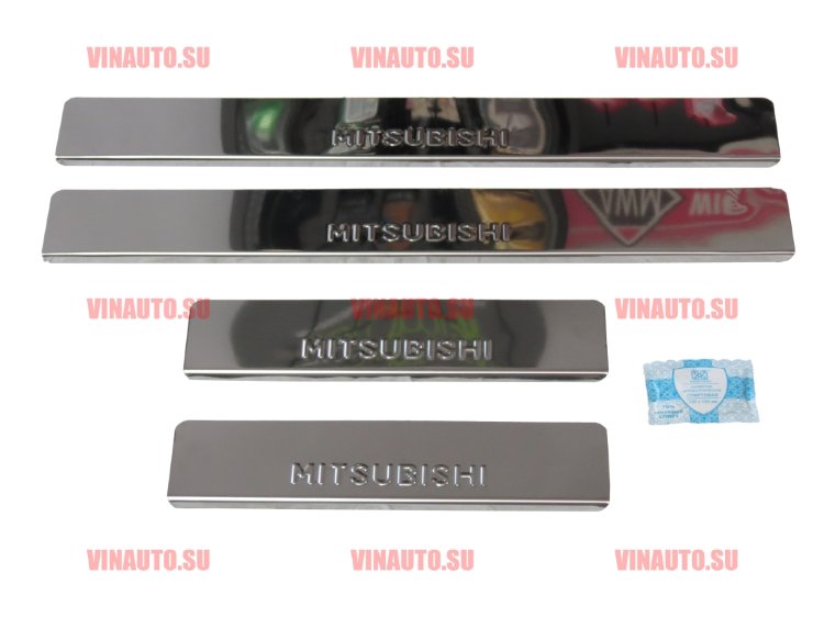 Накладки на пороги MITSUBISHI Outlander 2014-2015 Накладки на пороги MITSUBISHI Outlander 2014-2015
